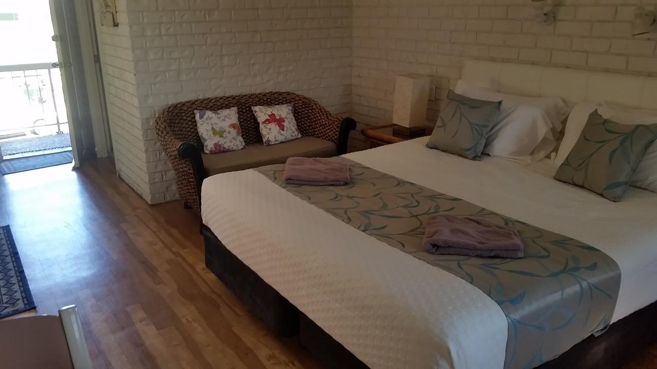 Holland Park Motel Brisbane Bagian luar foto
