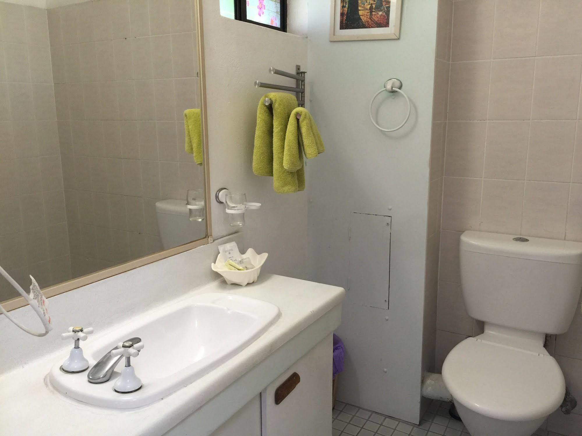 Holland Park Motel Brisbane Bagian luar foto